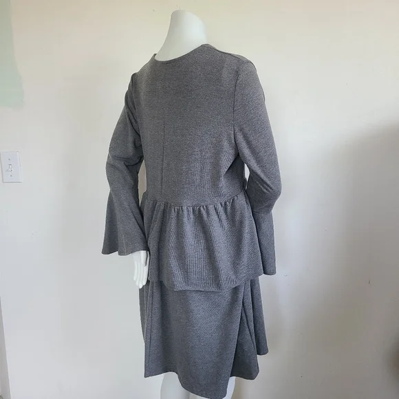 Reborn - Ruffled Dress - Picture 3 of 10